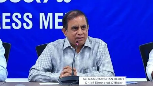 ఒక దగ్గర కూర్చుని.. ఓటర్లే రావాలంటే కుదరదు!