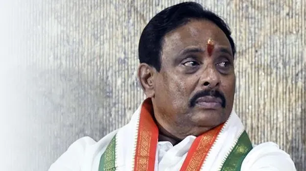 అనర్హత వేటు