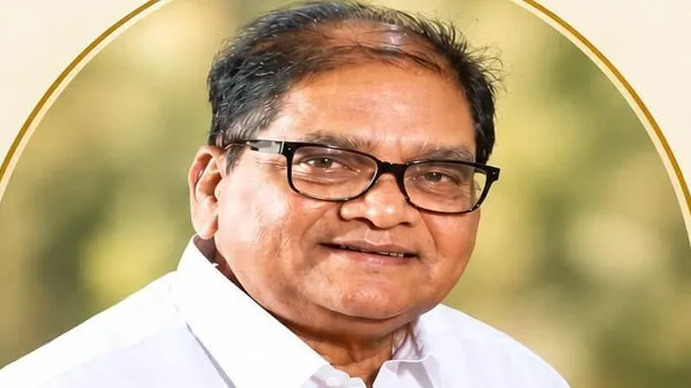 ‘మై ఫాదర్‌ బాలయ్య’ రచయిత.. వైబీ సత్యనారాయణ కన్నుమూత