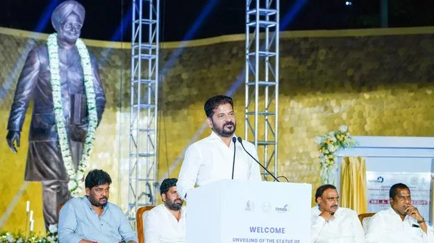 మన్మోహన్‌ సింగ్‌కు భారతరత్న ఇవ్వాలి