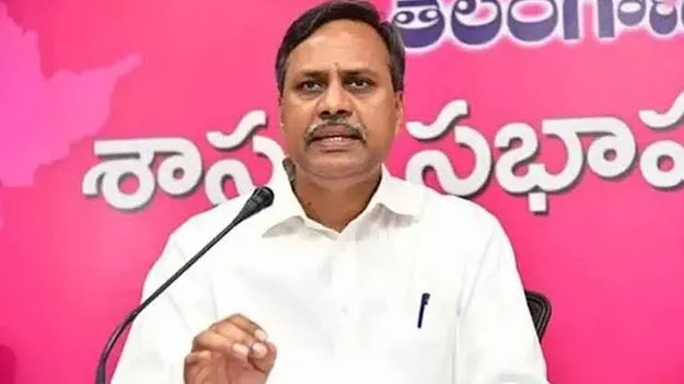 జేఎన్‌టీయూ వీసీ క్వార్టర్లను బార్‌లా మార్చారు
