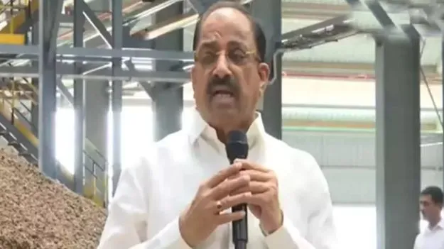నేటినుంచి అందుబాటులోకి మెగా ఆయిల్‌ ప్యాకింగ్‌ స్టేషన్‌