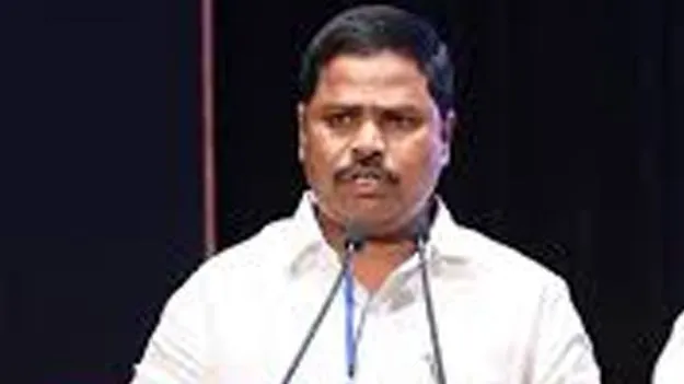 బీసీలకు బీఆర్‌ఎస్‌, బీజేపీలే అతిపెద్ద ద్రోహులు  