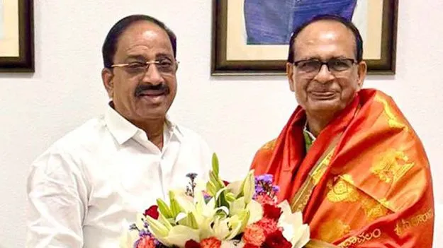 ఆయిల్‌పామ్‌ ఎంజీపీ  రూ.25 వేలుగా నిర్ణయించాలి