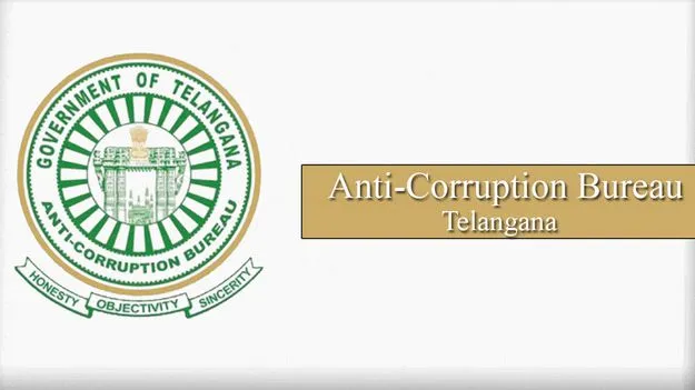 లంచం మరిగారు.. చివరికి చిక్కారు !