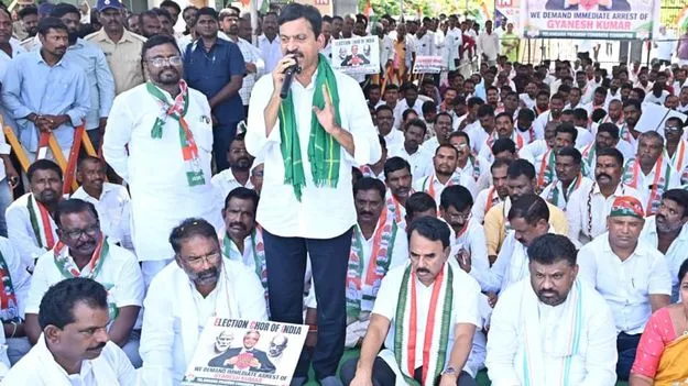 కాంగ్రెస్‌ పాలిత రాష్ట్రాలపై కేంద్రం కక్ష