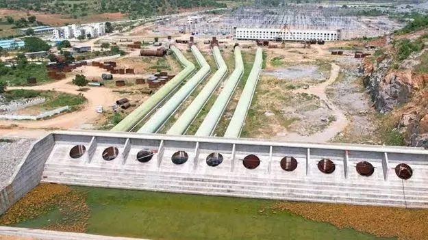 పోలవరం.. పాలమూరు వేర్వేరు ప్రాజెక్టులు కాదు!
