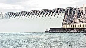 ఏపీకి ఎంతిస్తే..మాకూ అంతే నీరివ్వాలి!