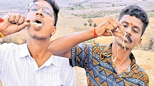 కొండలరాయుడికి నైవేద్యంగా తేళ్లు