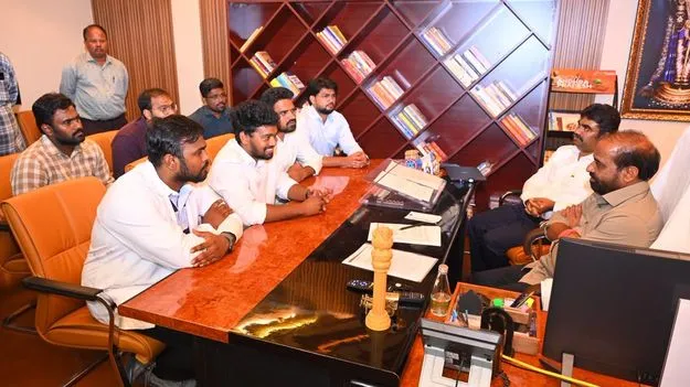 స్టైపెండ్‌ పెంపుపై ప్రత్యేక కమిటీ