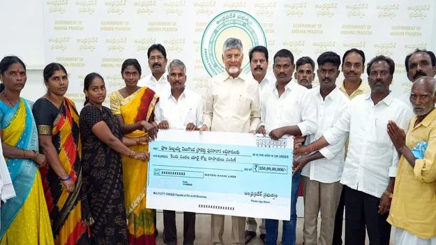 నేనీ సీటులో ఉండగా.. అవినీతి జరగదు