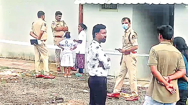ప్రైవేటు  ఆస్పత్రి నర్సు దారుణ హత్య 