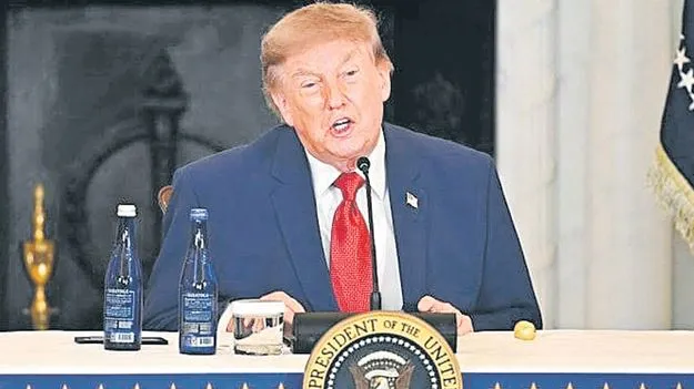 హెచ్‌-1బీ మోసాలపై అమెరికా ఉక్కుపాదం 