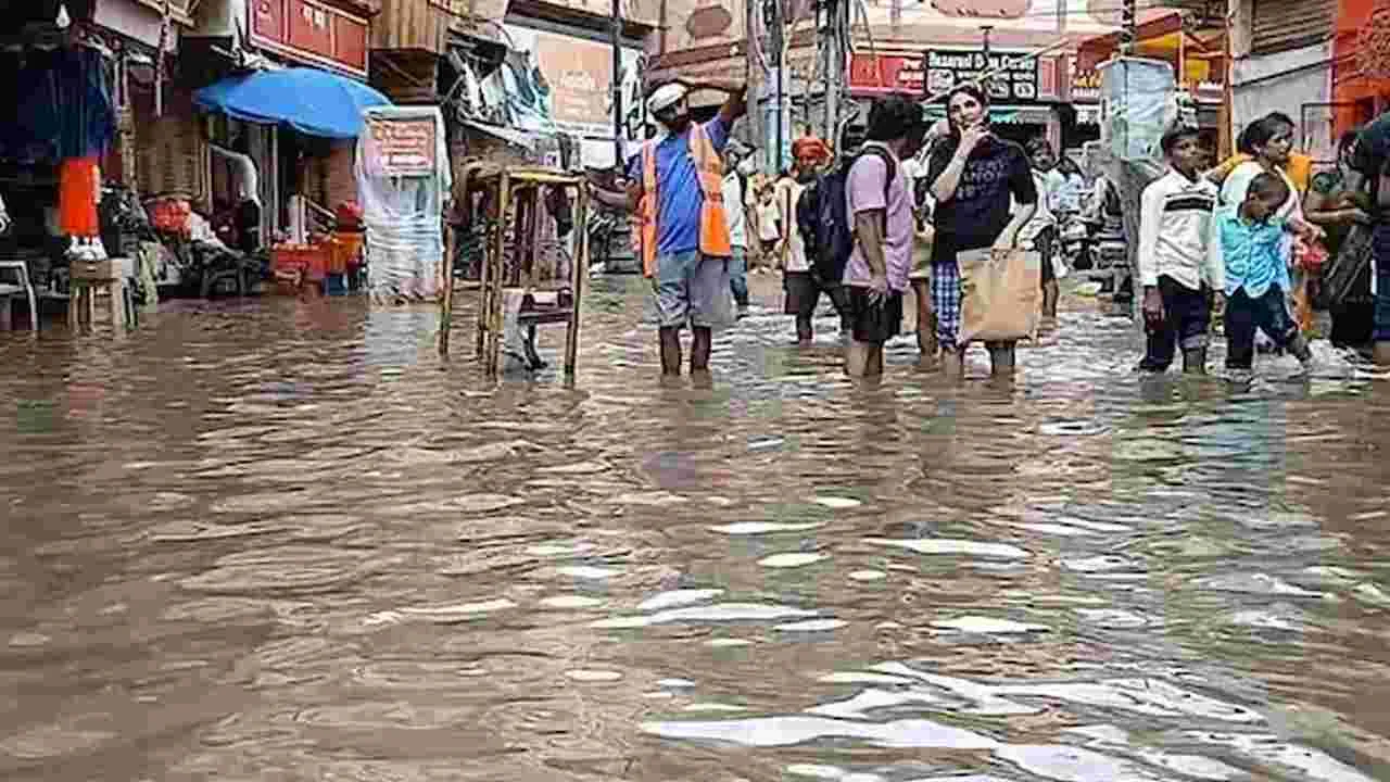యూపీలో వర్ష బీభత్సం