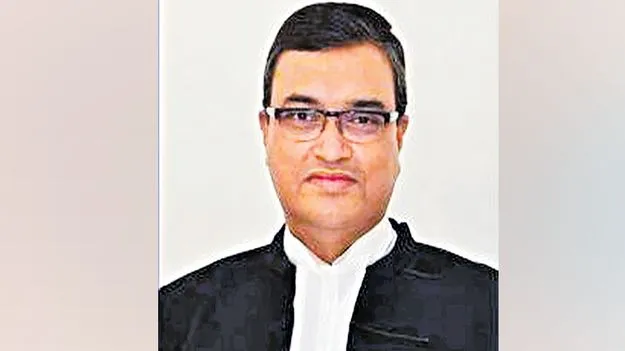 స్వతంత్ర ఈసీని ఏ రాజకీయ పార్టీ కోరుకుంది?