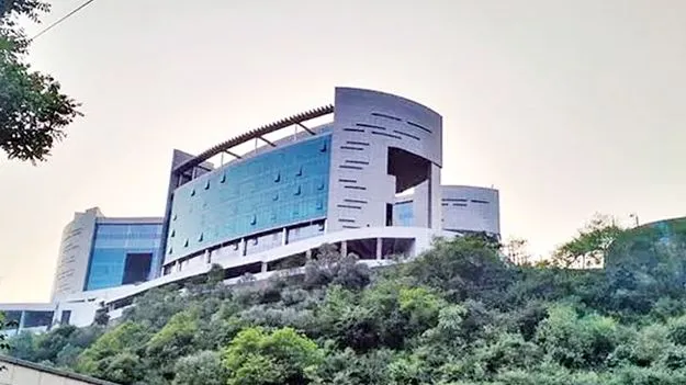 విశాఖకు మరో 3 డేటా సెంటర్లు