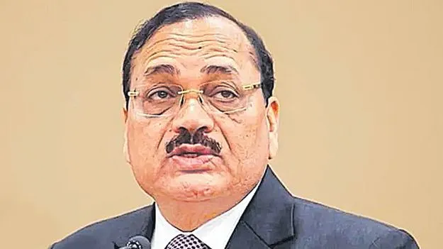 న్యాయవ్యవస్థను బెదిరించలేరు