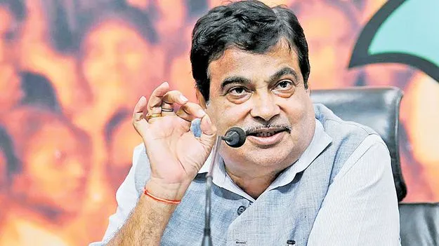 ఎక్స్‌ప్రెస్‌వేలపై 120 కి.మీ వేగానికి నో ఫైన్‌