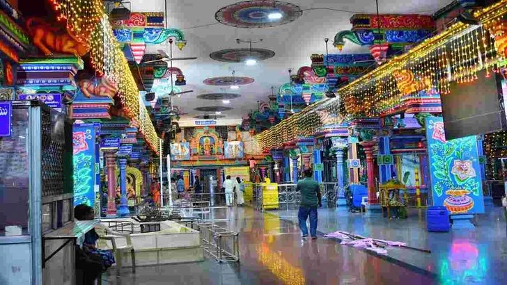 హైదరాబాద్‌లో వినాయకచవితి సందడి..