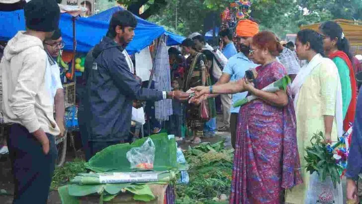 హైదరాబాద్‌లో వినాయకచవితి సందడి..