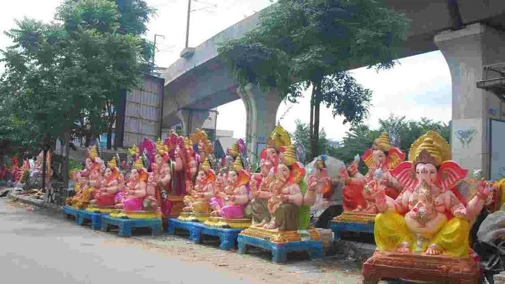 హైదరాబాద్‌లో వినాయకచవితి సందడి..