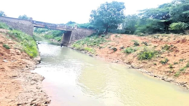 కేబీఆర్‌కు గోదావరి జలాలు