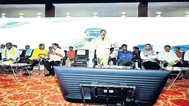 విశాఖకు మహర్దశ