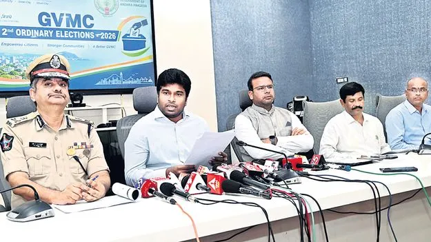 ఎన్నికల నిర్వహణకు పక్కాగా ఏర్పాట్లు