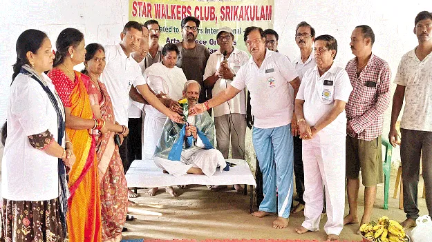 ‘జీవనశైలిలో యోగా ఒక భాగం కావాలి’