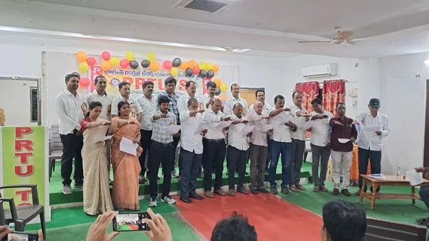 విద్యా శాఖ పదోన్నతుల్లో జాప్యం