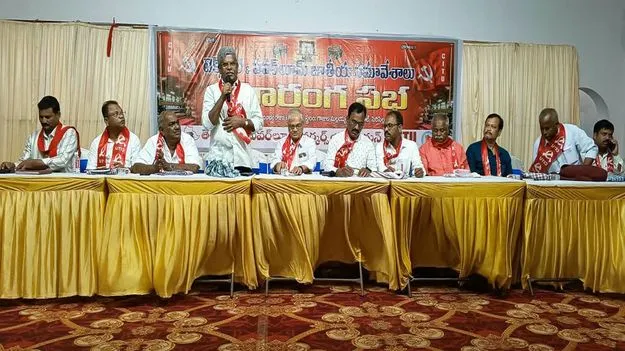 పరిశ్రమల అభివృద్ధికి ప్రభుత్వాలు కృషి చేయాలి