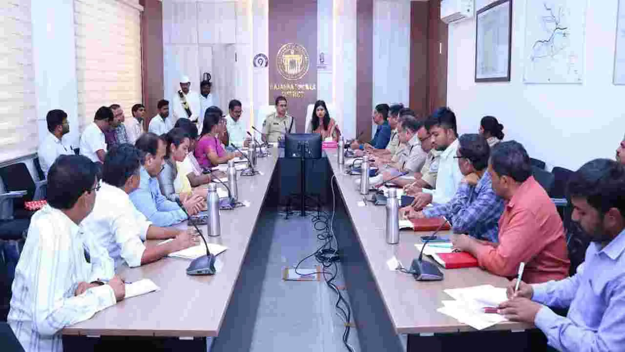 వైభవంగా గణేష్‌ నవరాత్రి ఉత్సవాలు