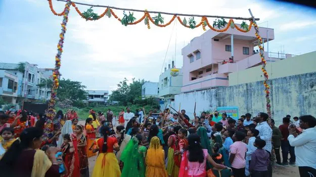వైభవంగా కృష్ణాష్టమి వేడుకలు