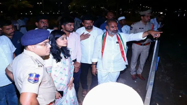 భక్తిశ్రద్ధలతో వినాయక నిమజ్జనోత్సవాలు