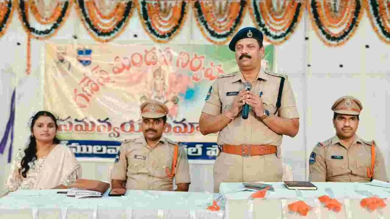 భక్తిశ్రద్ధలతో గణేష్‌ నవరాత్రి ఉత్సవాల నిర్వహణ