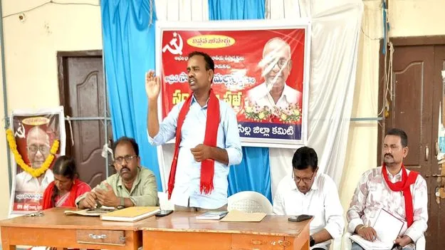 అసెంబ్లీ సమయాన్ని దుర్వినియోగం చేస్తున్న అధికార, ప్రతిపక్షాలు