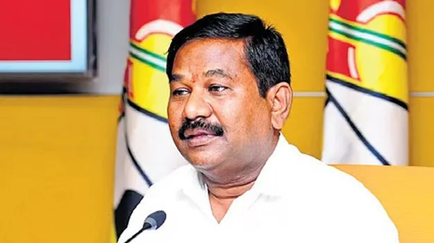 ప్రభుత్వంపై బురదజల్లే ప్రయత్నాలు మానుకోండి: మంత్రి వీరాంజనేయస్వామి