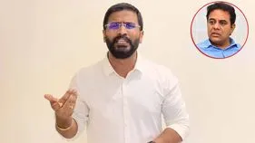 తెలంగాణ సమాజానికి, దళితులకు కేటీఆర్ క్షమాపణ చెప్పాలి: బల్మూరి వెంకట్