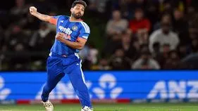 మూడు మ్యాచ్‌లకే భువనేశ్వర్‌పై వేటు పడనుందా.. అశ్విన్ కీలక వ్యాఖ్యలు..