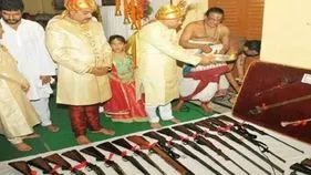 వైభవంగా ‘బొబ్బిలి’ ఆయుధపూజ