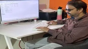 అంధత్వాన్ని ఆత్మవిశ్వాసంతో గెలిచాడు!
