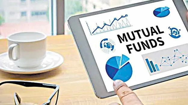 ఈక్విటీ ఫండ్లలోకి రూ.38,306 కోట్లు 