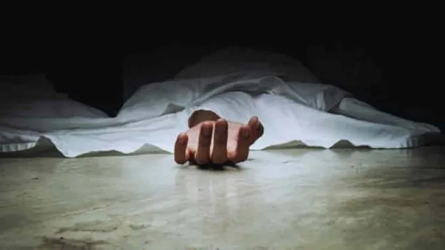 పనిలో చేరి.. ప్రాణాలు తీస్తున్నారు!