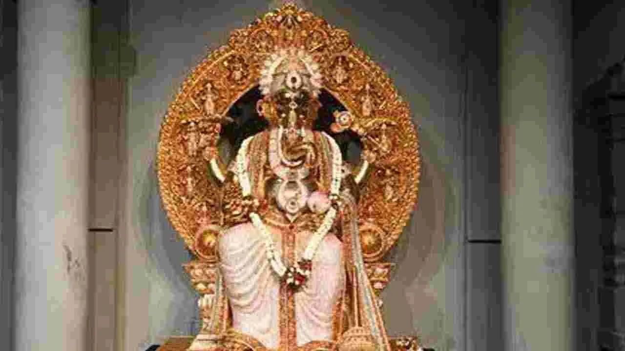 అంతా తూచ్‌.. గోల్డెన్‌ గణేశ్‌ కాదు..