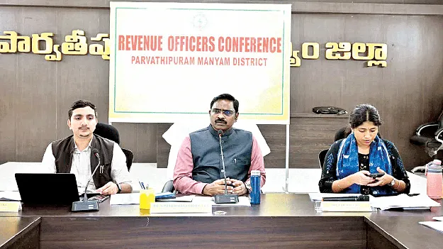Neglect of Land Issues   భూ సమస్యలపై నిర్లక్ష్యం వద్దు 