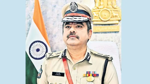 జీవీఎంసీ ఎన్నికలకు 4,500 మందితో బందోబస్తు