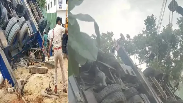 తిరుపతి జిల్లాలో ప్రమాదం.. క్రేన్ బోల్తాపడి ముగ్గురు కార్మికుల మృతి