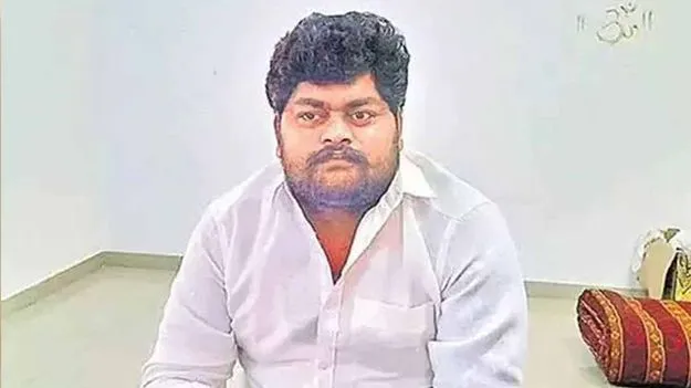 జగన్ నాతో నీతులు చెప్పించుకునే స్థాయికి దిగజారారు: దస్తగిరి