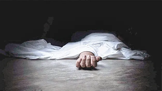   losing their lives  చచ్చిపోతున్నారు