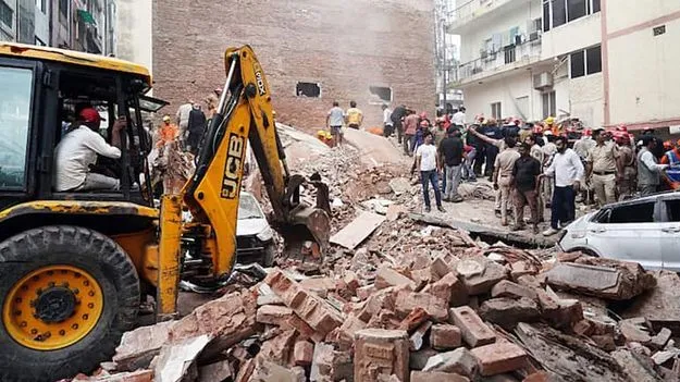 ఇకపై ఢిల్లీలో హాస్టల్ నిర్వహించాలంటే ఈ రూల్స్ తప్పనిసరి..